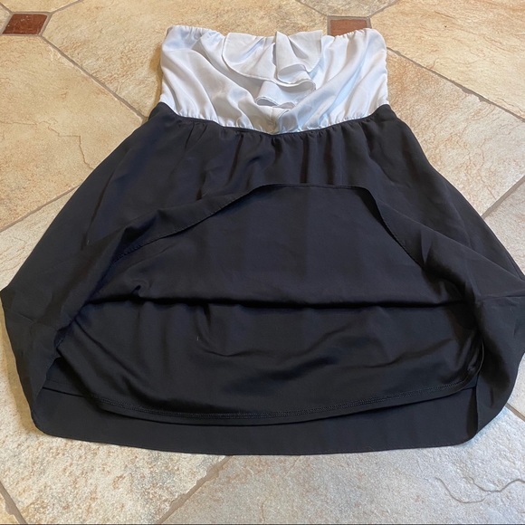 Express Strapless Dress - Picture 6 of 6